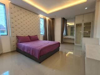 01 Bercham Double-Storey with Workspace Homestay - 7