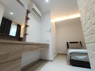 01 Bercham Double-Storey with Workspace Homestay - 2