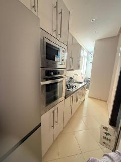 Luxury Aprt, 2 Bedrooms 3 min From Beach & Medina - 7