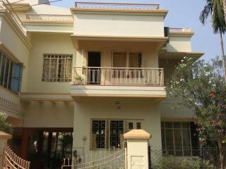 BONEDI Luxurious Stay Great Location - 2