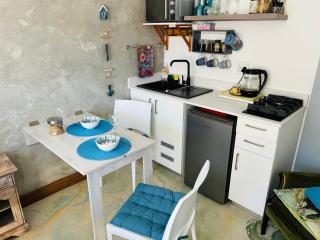 the Lighthouse Beachroom - 3