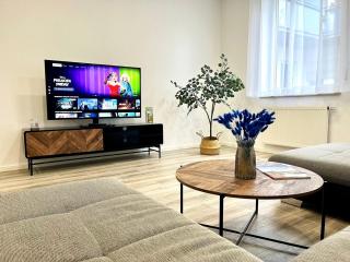 Modernes, kernsaniertes Apartment in Top-Lage - 3