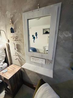 the Lighthouse Beachroom - 1