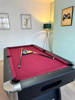 Enfield Contractor Base With Games Room - 5