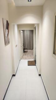 Studio with Back yard-Smart Entry - 9