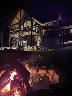 Papa Bear Lodge at Eagles Nest - 9