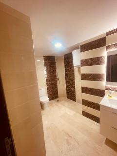 Apparts 1CH & salon cltimatisés 1 min de la gare TGV - 4