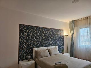 Dolce Vita Luxe Studio - 2