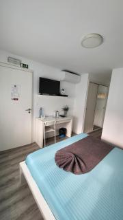 Joe & Vera's Vintage - 4