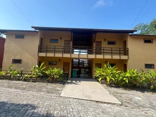 Estúdio com piscina - 3