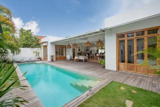 Villa Ughy By DreamAwayBali - 5min to Finn's - 6