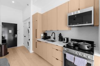 19-5D 2BR 2Baths Luxury Apt East Village - 7
