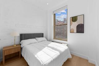 19-5D 2BR 2Baths Luxury Apt East Village - 1