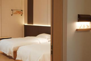 HuaHang Hotel - Free Shuttle&Free Breakfast - Guangzhou Baiyun International Airport - 3