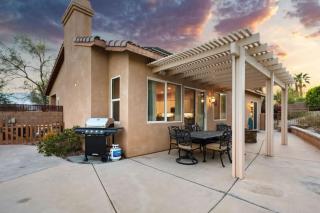 Desert Hot Springs Home - Private Pool Spa BBQ - 5