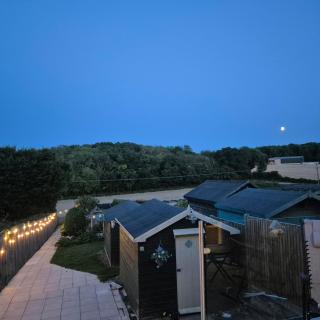 Kent Cosy Cottage - 2