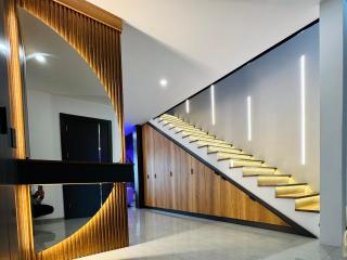 Design-Villa mit privatem Pool, Whirlpool & stimmungsvoller Beleuchtung - 6