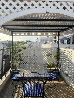 Traditional house with panoramic terrace - 3