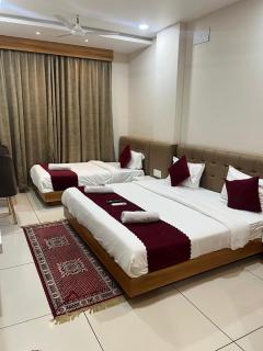 Hotel Tirupati Inn - 9