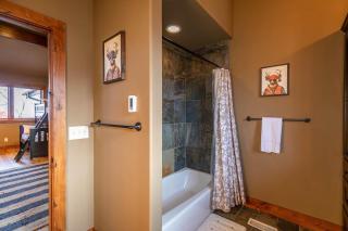 Bailey's Creek Lodge - 7