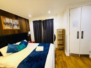 Charming one bedroom flat in central London - 9