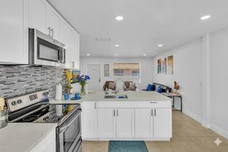 Modern 2br Near Aventura Mall & Sunny Beach - 7