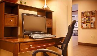 Best Western PLUS Executive Inn - Saint Marys - 6