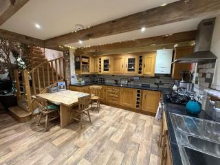 Meagill Corner Farm, barn with hot tub - 7