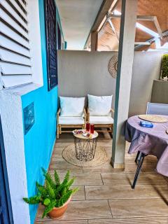 Evasion en plein cœur de la ville Studio Jacuzzis Sauna et piscine au centre de Port-Louis - 1