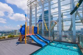 Suasana Suite by RR JBcity - 1