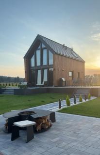 Golden House - Mazury - 0