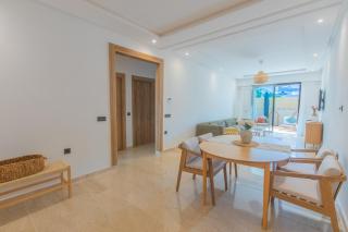 Urban Oasis Pool & Garden - 5