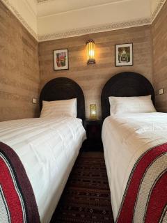 Échappée onirique au cœur de la Cité Ocre - 3