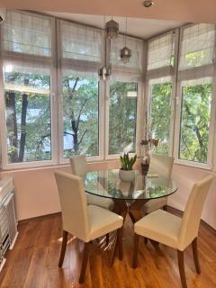 Feels Like Home 4-City Center - 6