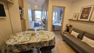 Finestra su Lago - 1