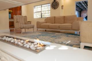 Lovely and Peaceful 3 bedroom house - 6