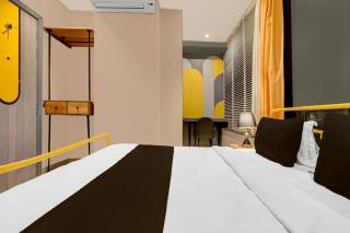 Hotel Blue Mountain - 8