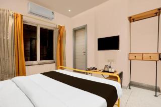 Hotel Blue Mountain - 3