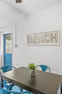 New! 2 Blocks To The Beach, Grill - 8