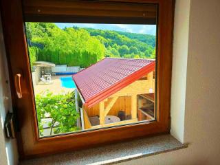 Vikendica sa bazenom Cazin Pecigrad - 3