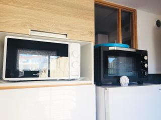 Le Balcon du Soleil studio climatisé Wifi coin nuit lit douillet proche cure et étang - 3