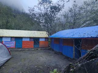 Hotel Guphaphant & Camp Side - 1