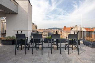 Rooftop Access - French Balcony - Central - Budapest - 7
