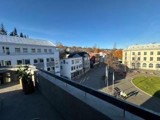 Penthouse apartment in Downtown Akureyri - Birta Rentals - 2