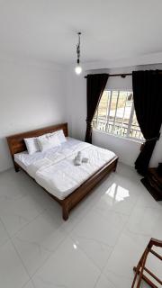 Sunny Brook Bungalow - 5