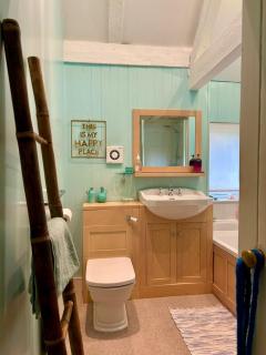 Country Cottage and Converted Barn Suite - 6