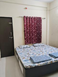 Gurga bhakt niwas - 0