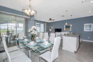 8971MO TOWNHOUSE 4 BEDROOMS & 3 BATHROOMS + POOL - 0