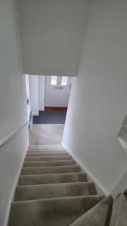 The Aylesbury Home Retreat - 3-Bed Home with Garden & Parking - 4