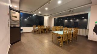 Hotel Yogasthali - best awarded property in rishikesh with open rooftop cafe, budget friendly, luxurious property - 8